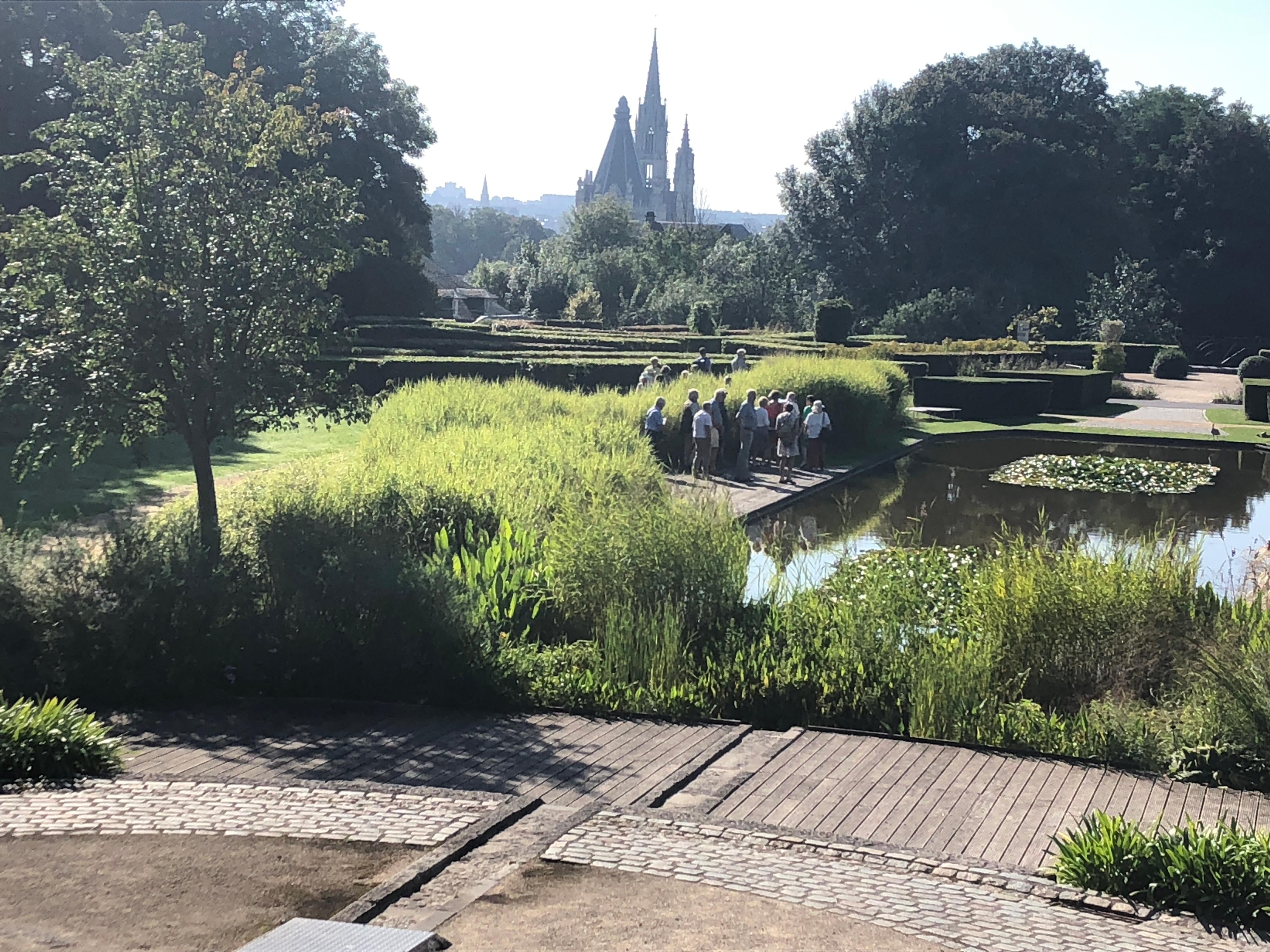 2024_Bezoek aan de koninklijke parken van Brussel en de begraafplaats van Laken