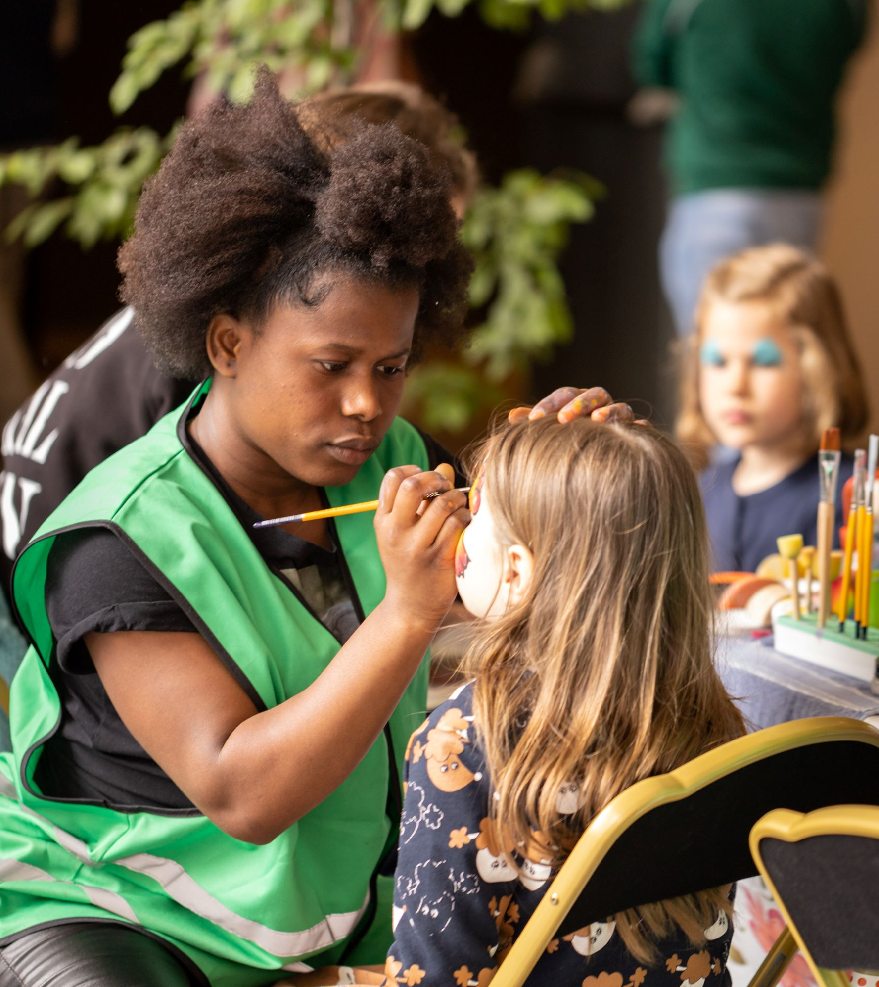 Schminkstand voor kinderen op Floraliën
